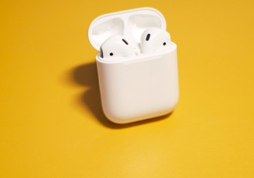 Apple AirPods